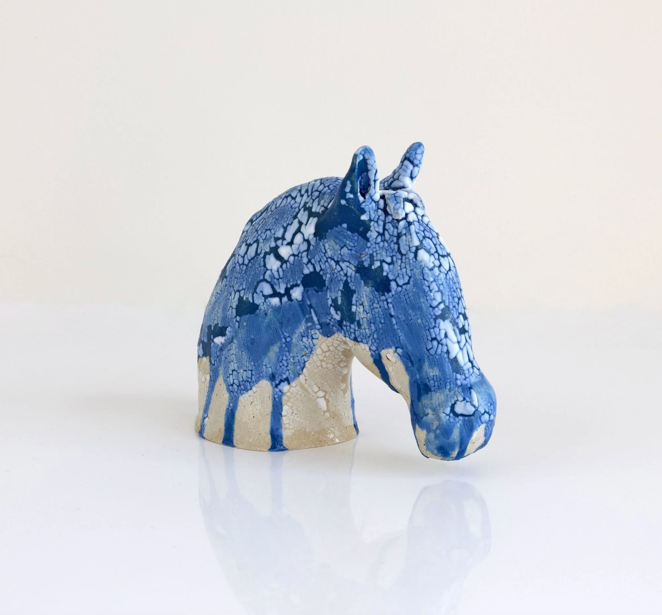 In Honour sculpture by Kimberley Cardow